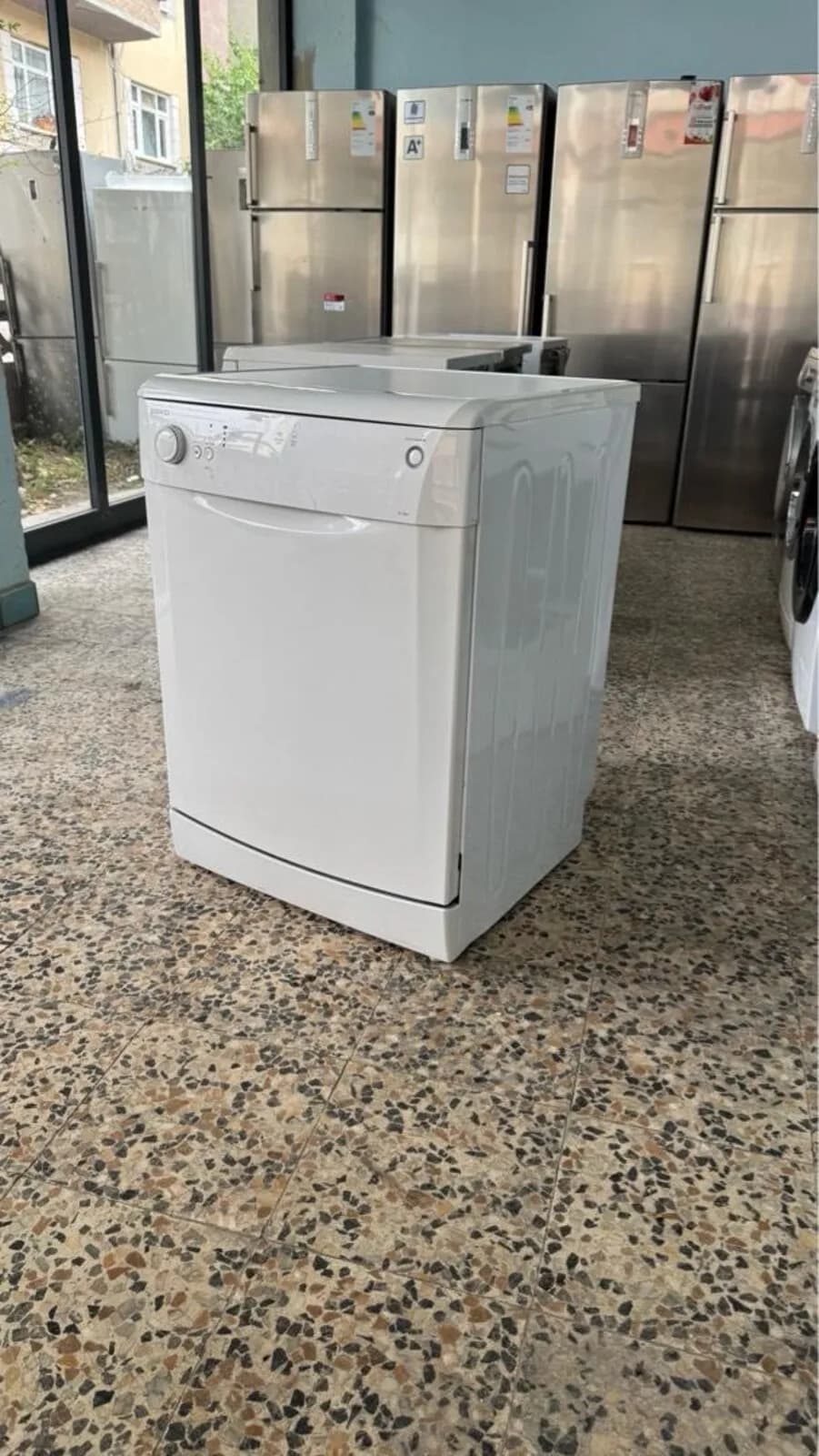 Beko 3 Programlı Bulaşık Makinesi, Beyaz, fotoğraf 2