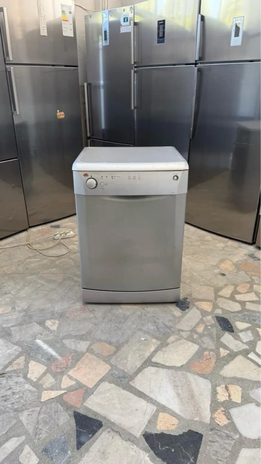 Beko 3 Programlı Bulaşık Makinesi, İnoks Gri, fotoğraf 1